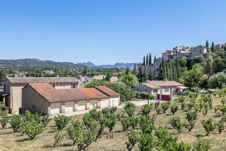 Vente maison 15 pièces 325 m² à Vaison-la-Romaine (84110), 1 295 000 €