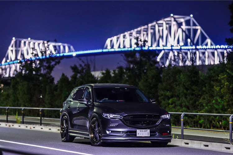 CX-5のCX-5・25T・バタバタな日曜日・右ヘッドライト交換・MazdaCamaradesに関するカスタム事例の投稿画像2枚目