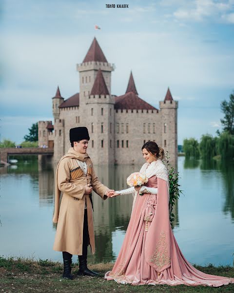 शादी का फोटोग्राफर Tibard Kalabek (tibard07)। जुलाई 28 2018 का फोटो
