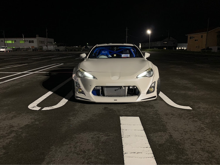 86のROCKET BUNNY PANDEM・ロケットバニー86・work マイスターs1 3P・HKS GTⅢ-RS・ロケバニに関するカスタム事例の投稿画像39枚目