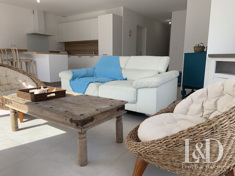 Vente maison 4 pièces 93 m² à Saint-Sulpice-de-Royan (17200), 336 000 €