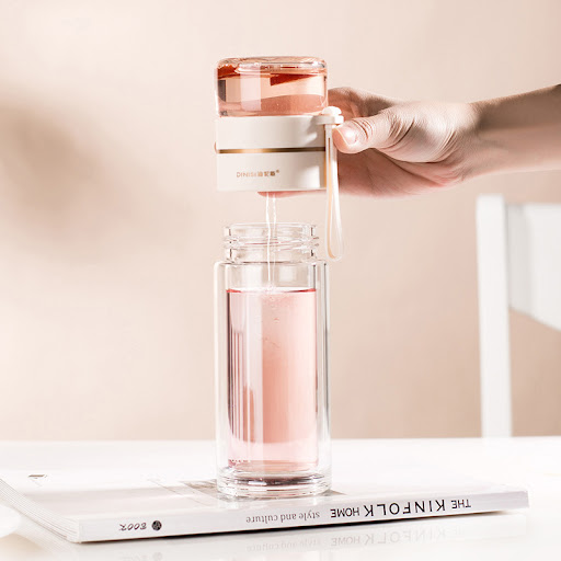 Title 14, Glass Water Bottle with Tea Infuser Filter Tea ...