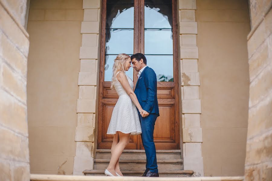 Wedding photographer Alyona Pottier-Kramarenko (alyonapf). Photo of 1 July 2019