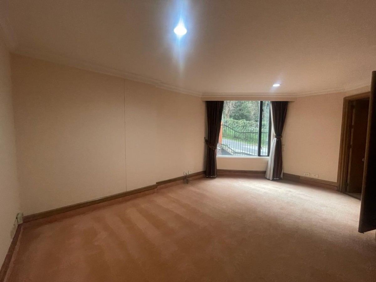 Apartamento En Venta - Los Rosales, Bogota