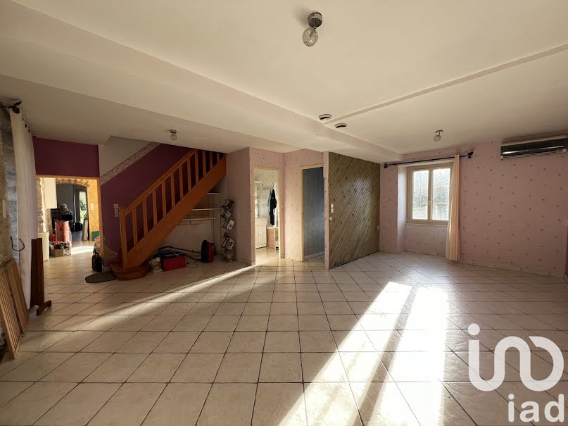 Vente maison 6 pièces 154 m² à Noyen-sur-Sarthe (72430), 330 500 €