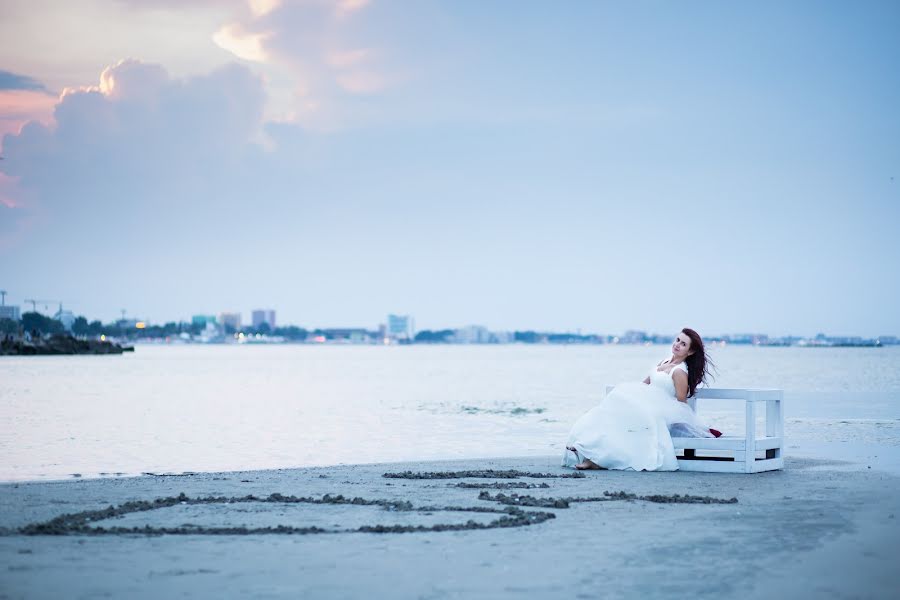 Wedding photographer Justin Popovici (justinpopovici). Photo of 27 February 2015