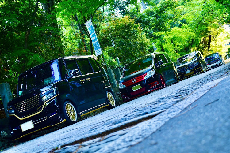 ステップワゴンスパーダのステップワゴン・N-BOX custom・黒金Style・壱夜會・撮影ドライブに関するカスタム事例の投稿画像1枚目
