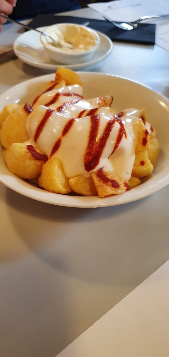 Patatas bravas