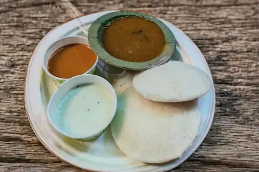 Idli Sambar [2 Pieces]