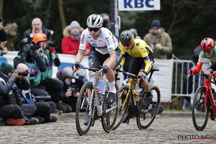 🎥 Kopecky slachtoffer van wansmakelijke actie van toeschouwer tijdens Gent-Wevelgem