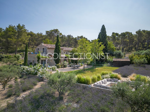 Maison avec piscine 2