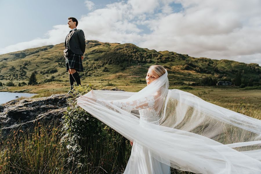 Fotógrafo de casamento Oliver Bonder (sturmliebe). Foto de 25 de agosto 2020