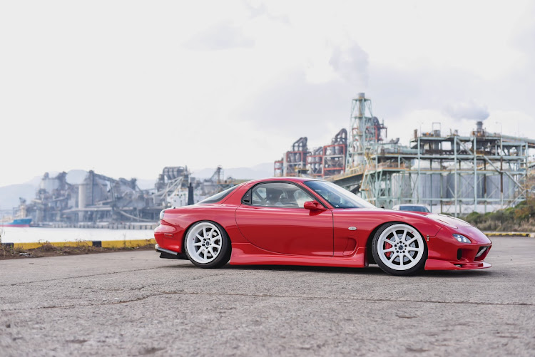 RX-7の納車から現在までの愛車・RX-7・GP SPORTS・work Emotionに関するカスタム事例の投稿画像4枚目