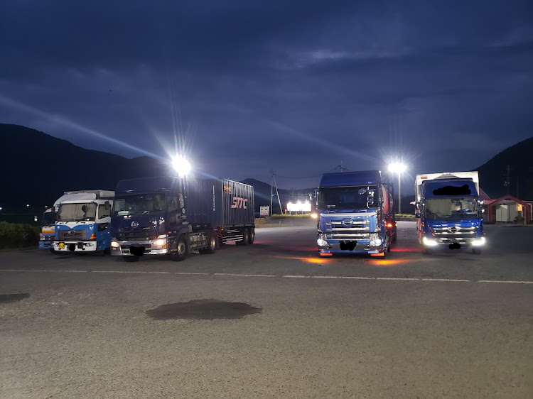 トヨエースのジェットスキー・ドライブ・夏っぽい写真展・ONEコンテナ・お盆休みに関するカスタム事例の投稿画像23枚目
