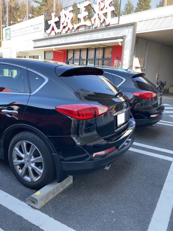 スカイラインクロスオーバーのMikeさんが投稿したカスタム事例の投稿画像1枚目