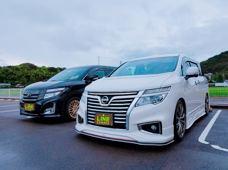 エルグランドのプチオフ・みんカラ・みん友・エル友・手作り餃子に関するカスタム事例の投稿画像2枚目