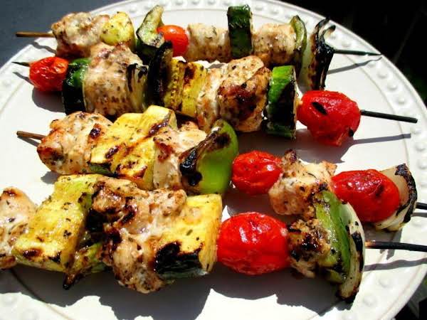 ~ Succulent Herbed Chicken Kabobs ~_image