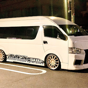 ハイエースバン