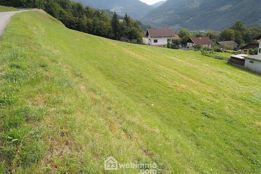 Vente terrain  708 m² à Marthod (73400), 119 000 €