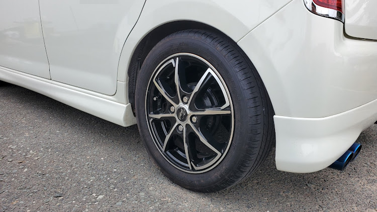 ミラジーノの165/55R14に関するカスタム事例の投稿画像4枚目