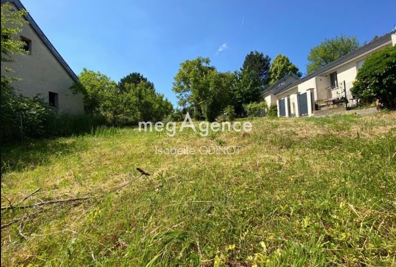  Vente Terrain à bâtir - 704m² à Saint-Germain-en-Laye (78100) 