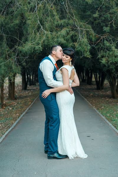 Photographe de mariage Ekaterina Pereslavceva (katyasmile). Photo du 5 avril 2016