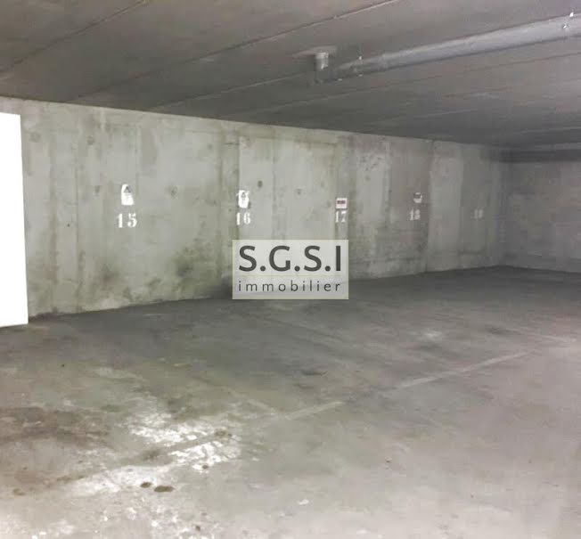 Vente parking  13 m² à Pantin (93500), 16 000 €