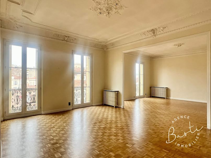 Location  appartement 5 pièces 174 m² à Marseille 6ème (13006), 2 260 €