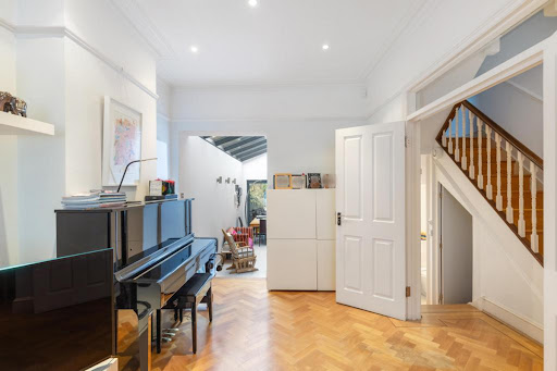 Maison avec jardin et terrasse 4