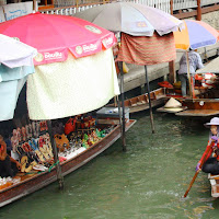 mercato di strada...mercato del popolo, anche sull'acqua... di 