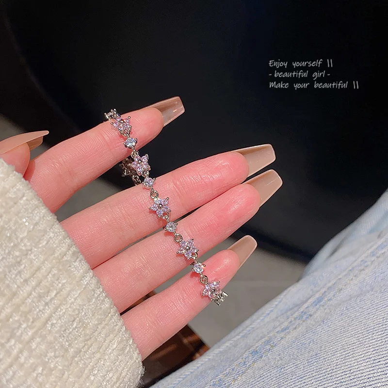 Super Flash Zircon Love Damen Armband Funkelnder Schmuck mit Zirkonia Liebevolles Geschenk Glanzvolles Accessoire Für Frauen
