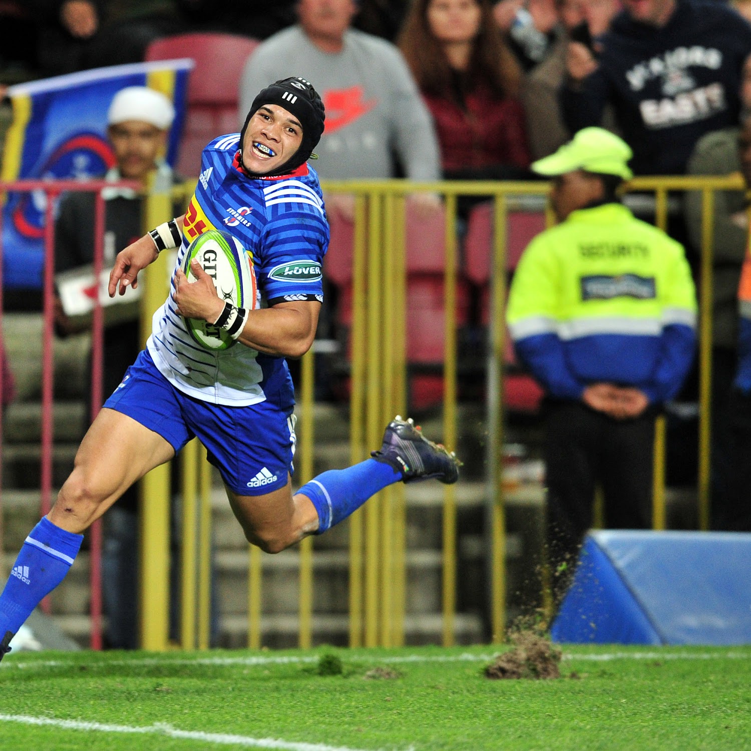 VIDEO: Stormers take bold step with new jersey