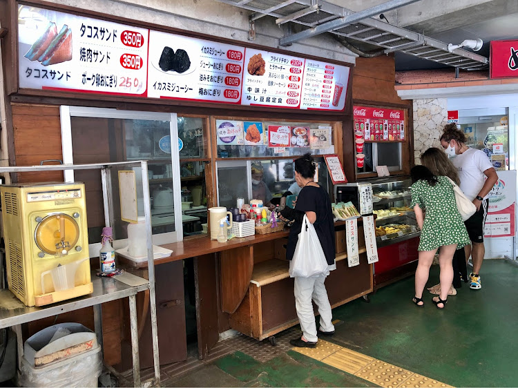 CLK クーペの名護〜恩納村♬・プチドライブ恩納村・おんなの駅・シーサイドドライブイン・ちぬまんに関するカスタム事例の投稿画像7枚目