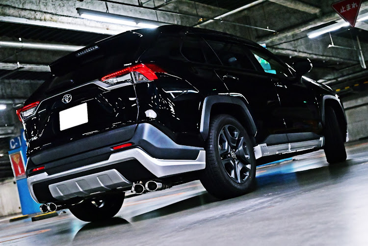 RAV4のねこキャン△・キャンプギア・河川敷・天候不順・10月もよろしくお願いしますに関するカスタム事例の投稿画像2枚目