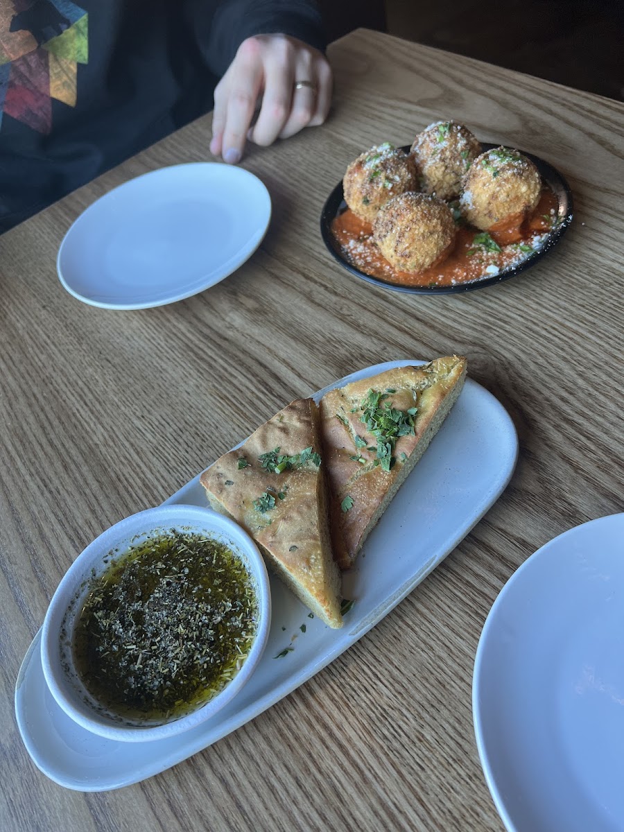 Foccacia & Arancini