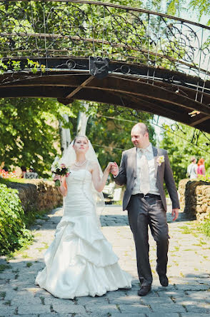 Fotografo di matrimoni Olga Kulakova (kulakova). Foto del 13 febbraio 2016