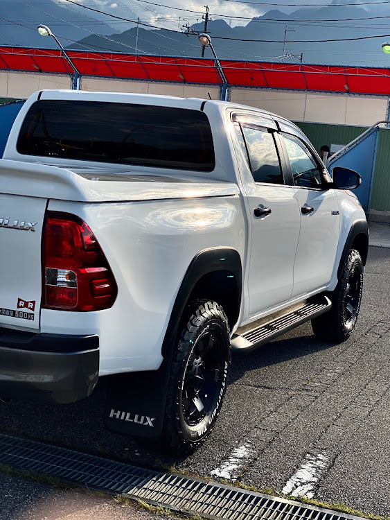 ハイラックスの洗車・ドライブに関するカスタム事例の投稿画像1枚目