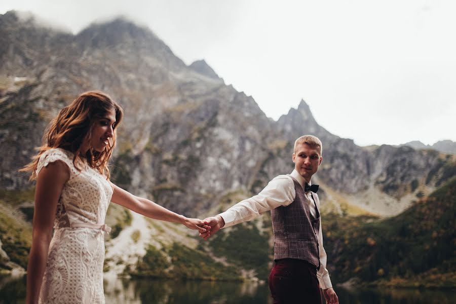 Fotógrafo de casamento Elena Giska (elenagiska). Foto de 4 de fevereiro 2019