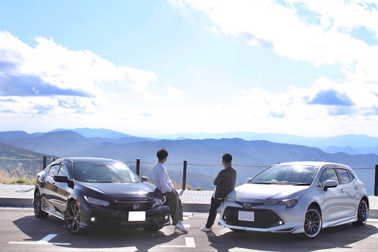 シビックのカローラスポーツ・秋・ドライブ・HONDA・TOYOTAに関するカスタム事例の投稿画像1枚目