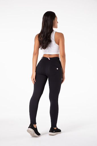 Title 10, Shascullfites Melody cotton black leggings, coz...