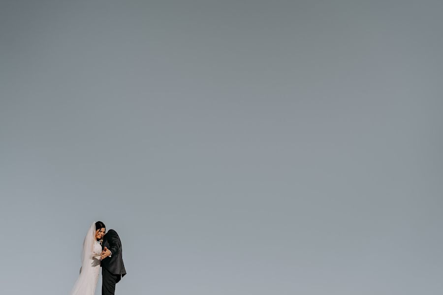 Wedding photographer Daniele Bracciamà (framestudio). Photo of 17 January 2023