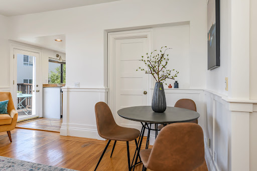 Apartment 5