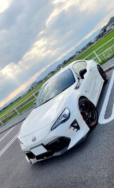 86の86BRZ・車好きの人と繋がりたい・ダッヂチャージャー・能登川水車・ワイルドスピードに関するカスタム事例の投稿画像3枚目