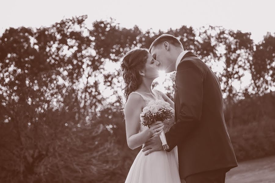 Photographe de mariage Bernadett Lelkes (berkatt). Photo du 5 décembre 2020