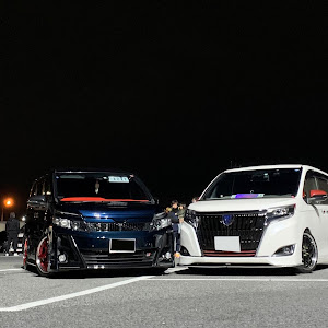 ヴォクシー ZRR80W