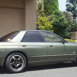 スカイライン R32