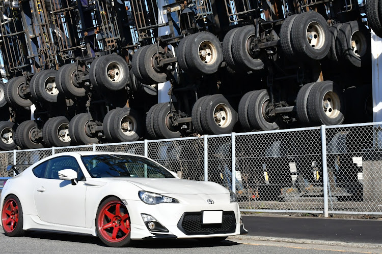 86の2023ベストショット9月に関するカスタム事例の投稿画像1枚目