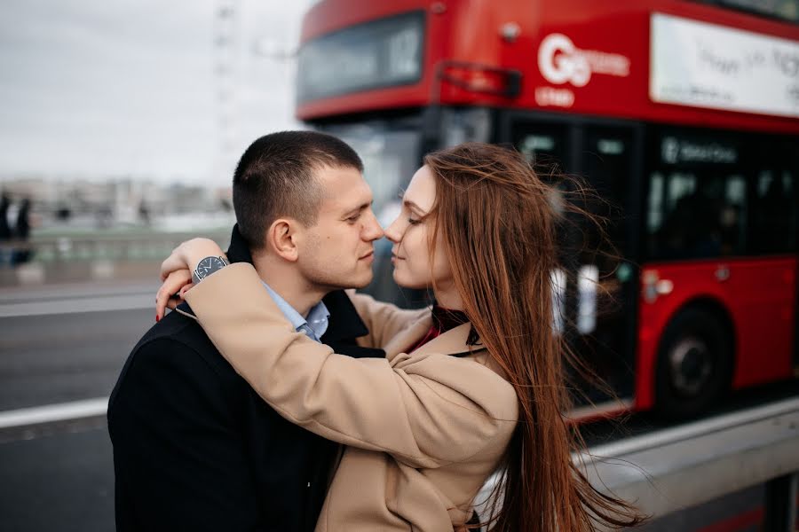 Fotógrafo de casamento Denis Ryazanov (denrz). Foto de 18 de novembro 2017