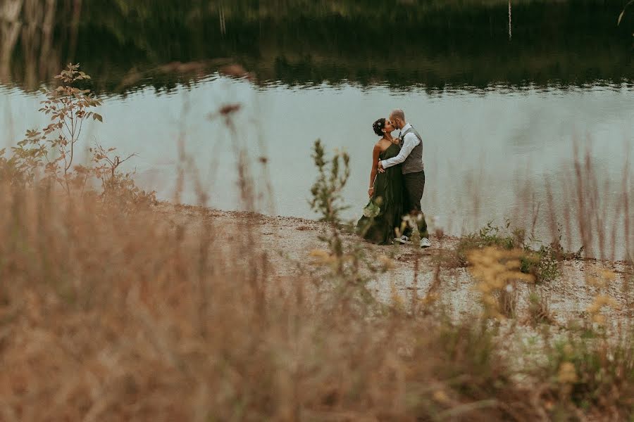 Hääkuvaaja Regina Tetreault (reginatetreault). Kuva otettu 7. syyskuuta 2019