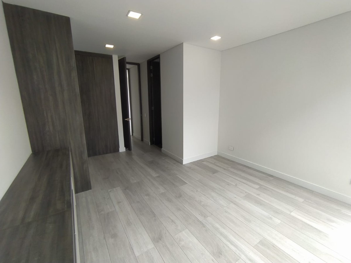 Apartamento En Venta - Santa Barbara Alta, Bogota